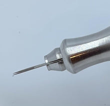 Load image into Gallery viewer, LUXE Microshading Needles - 25pcs
