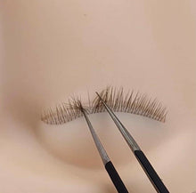 Load image into Gallery viewer, Mannequin Head with Realistic Lashes - Light straight lashes